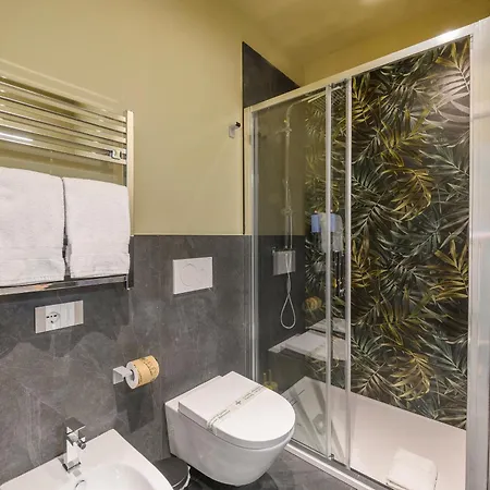 Lejlighed Royal Centro Turati Milano